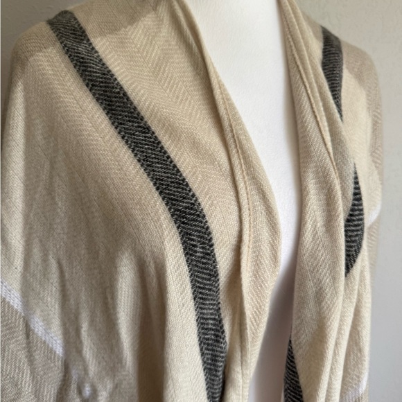 Three Dots Tan Black Checkered Cashmere Wool Blend Shawl Cardigan Womens OS - Picture 2 of 6